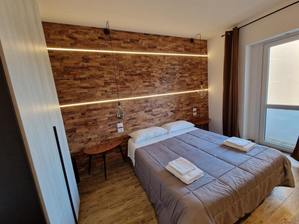 Arya Cagliari Hotell Eksteriør bilde