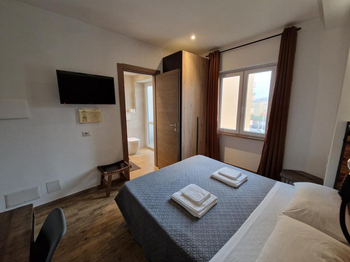 Arya Cagliari Hotell Eksteriør bilde