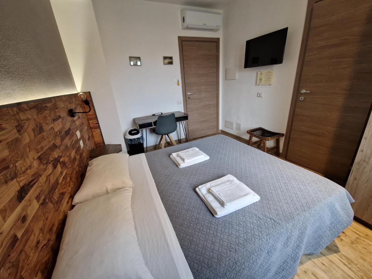 Arya Cagliari Hotell Eksteriør bilde