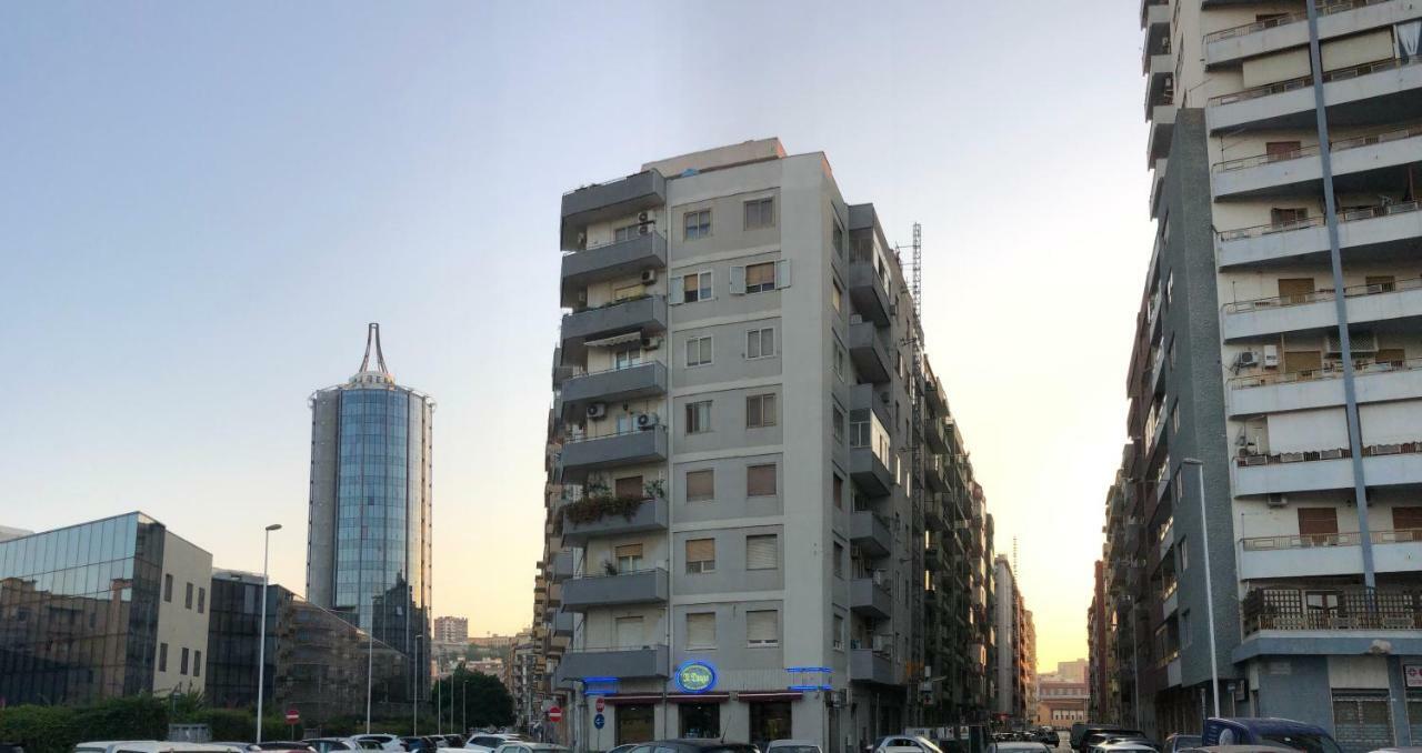 Arya Cagliari Hotell Eksteriør bilde